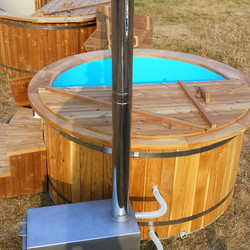 Oak Hot-Tub With External Furnance